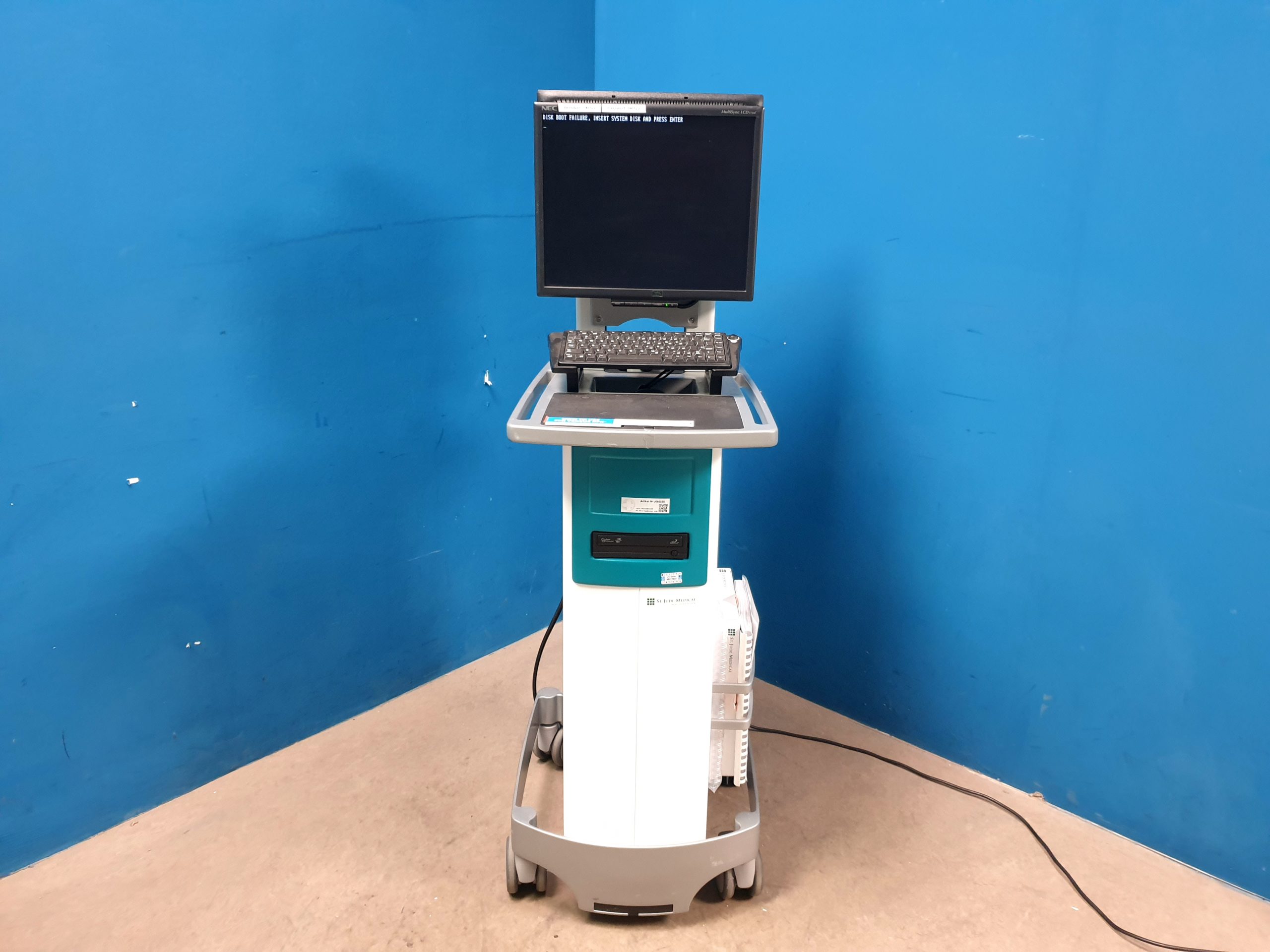 St. Jude Medical Ilumien LightLab – Ohne Festplatte — image 1 of 11