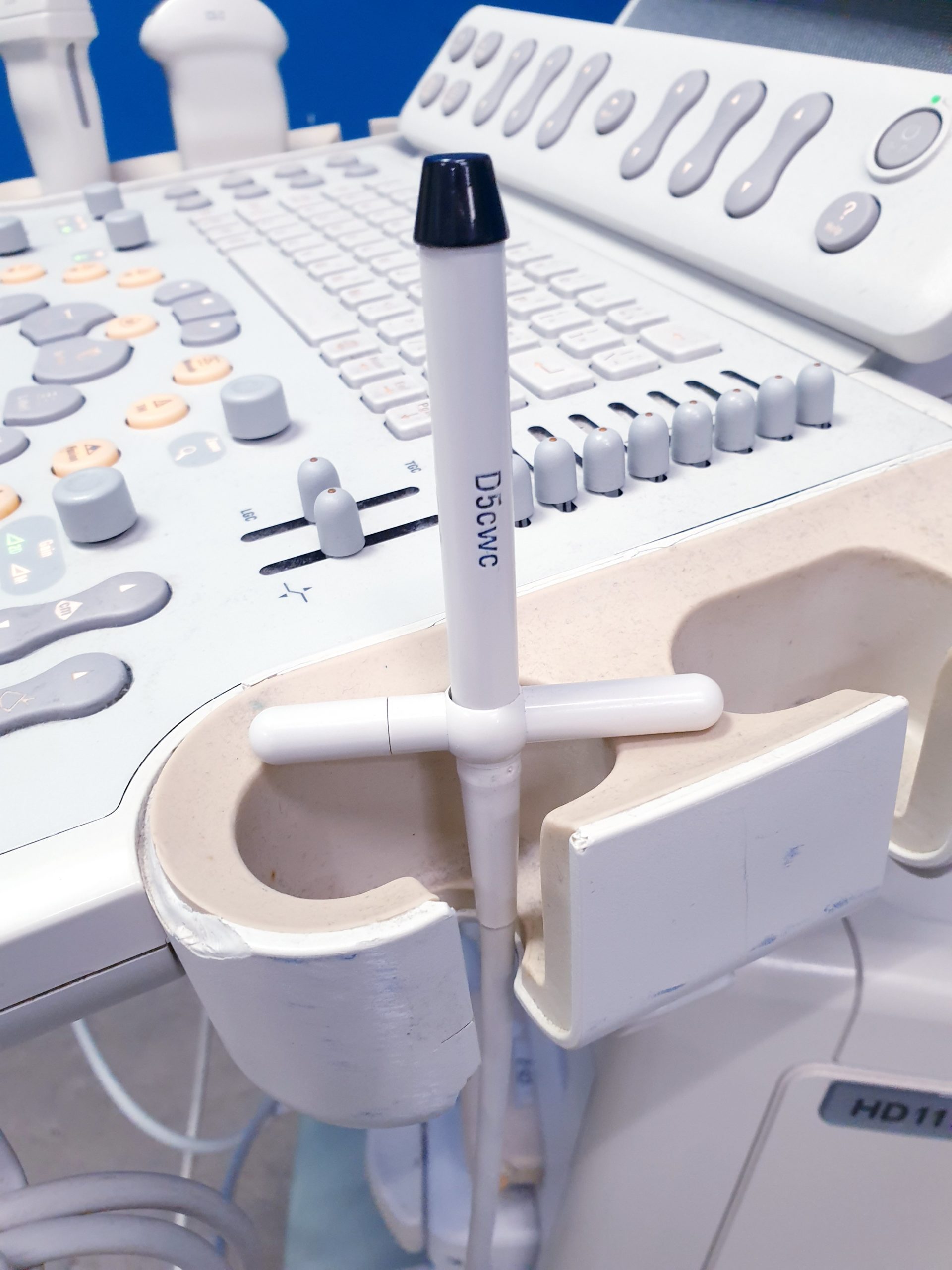 Philips HD11XE – HD 11 XE Farbdoppler+C5-2 Konvex+L12-3 Linear+ Pencil D5cwc CW Sonde thumbnail 15