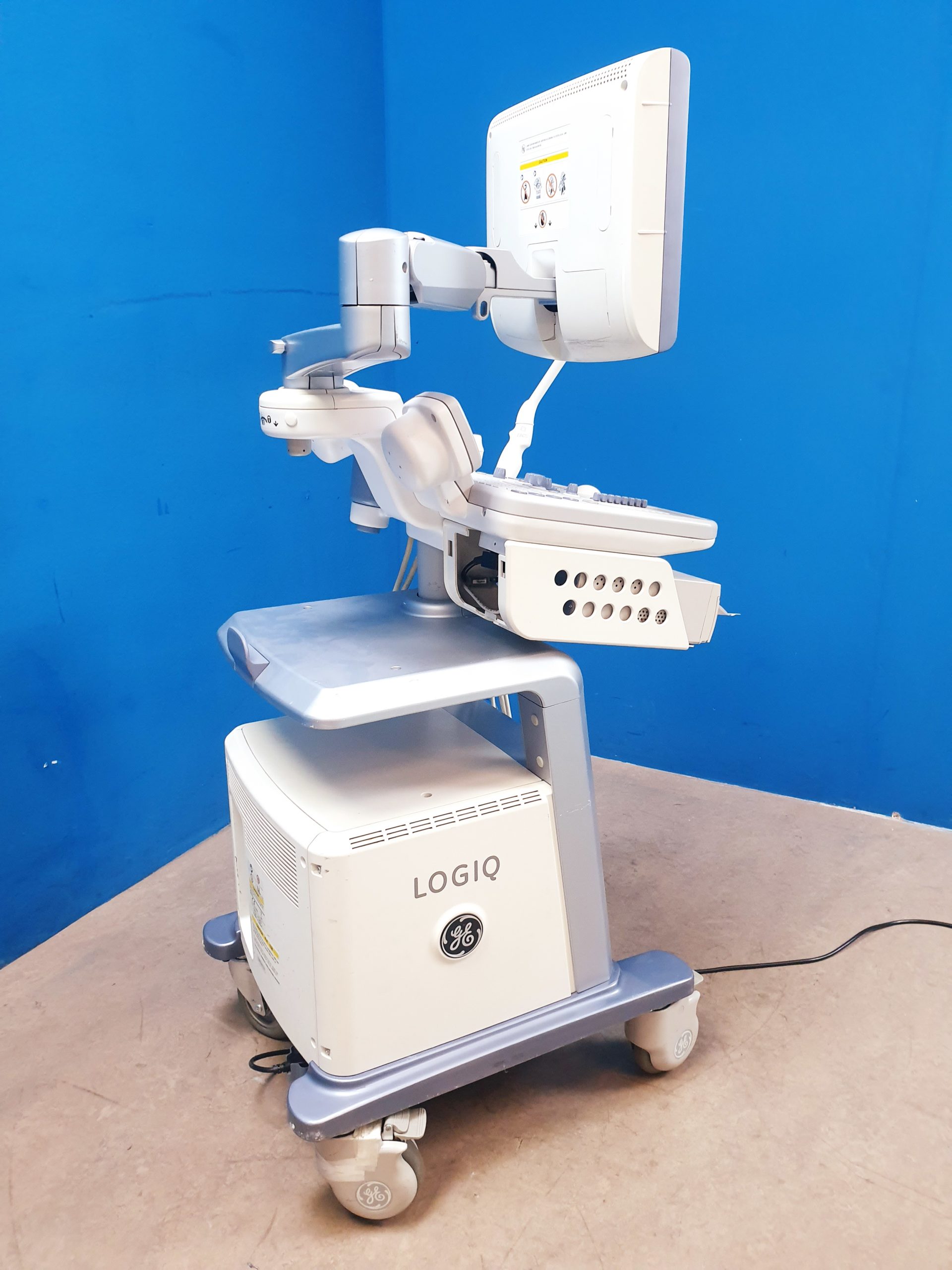 Ge Logiq P5 – Doppler Gyn 12L + EC8CS + 5CS – DOM 2012 thumbnail 11