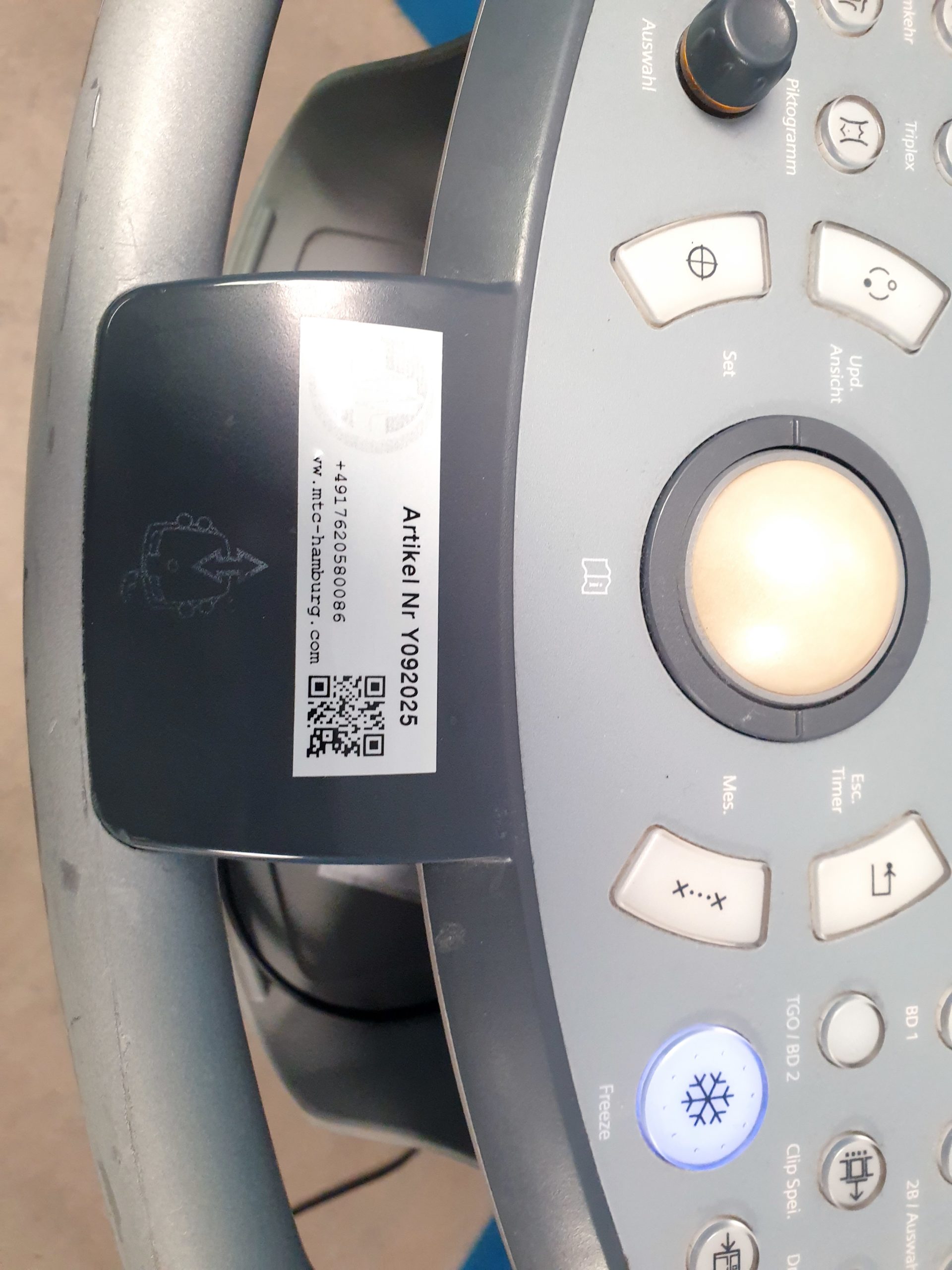 Siemens Accuson X300 + C6-2 + VF10-5 + P5-1 Kardio thumbnail 2