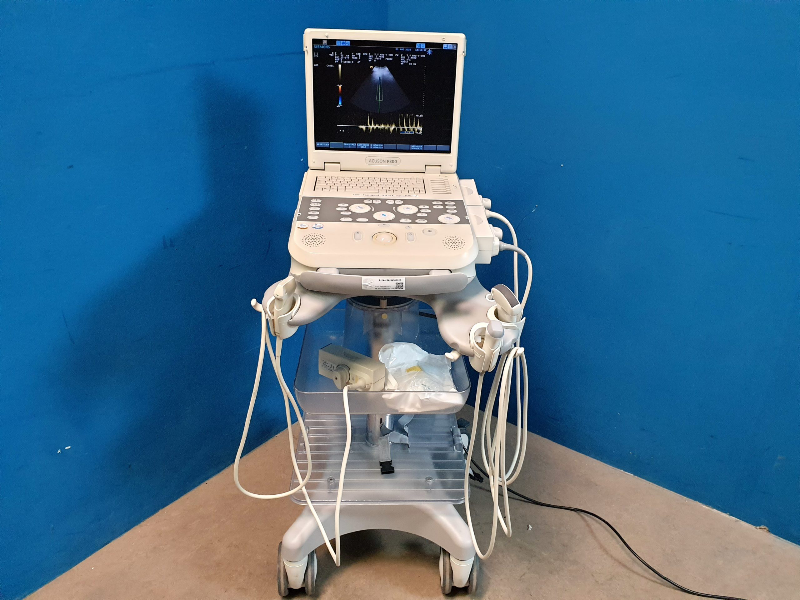 Siemens Acuson P300 P 300 – CA431 – PA230 – LA435 Tragbar Farbdoppler – Doppler — image 1 of 19