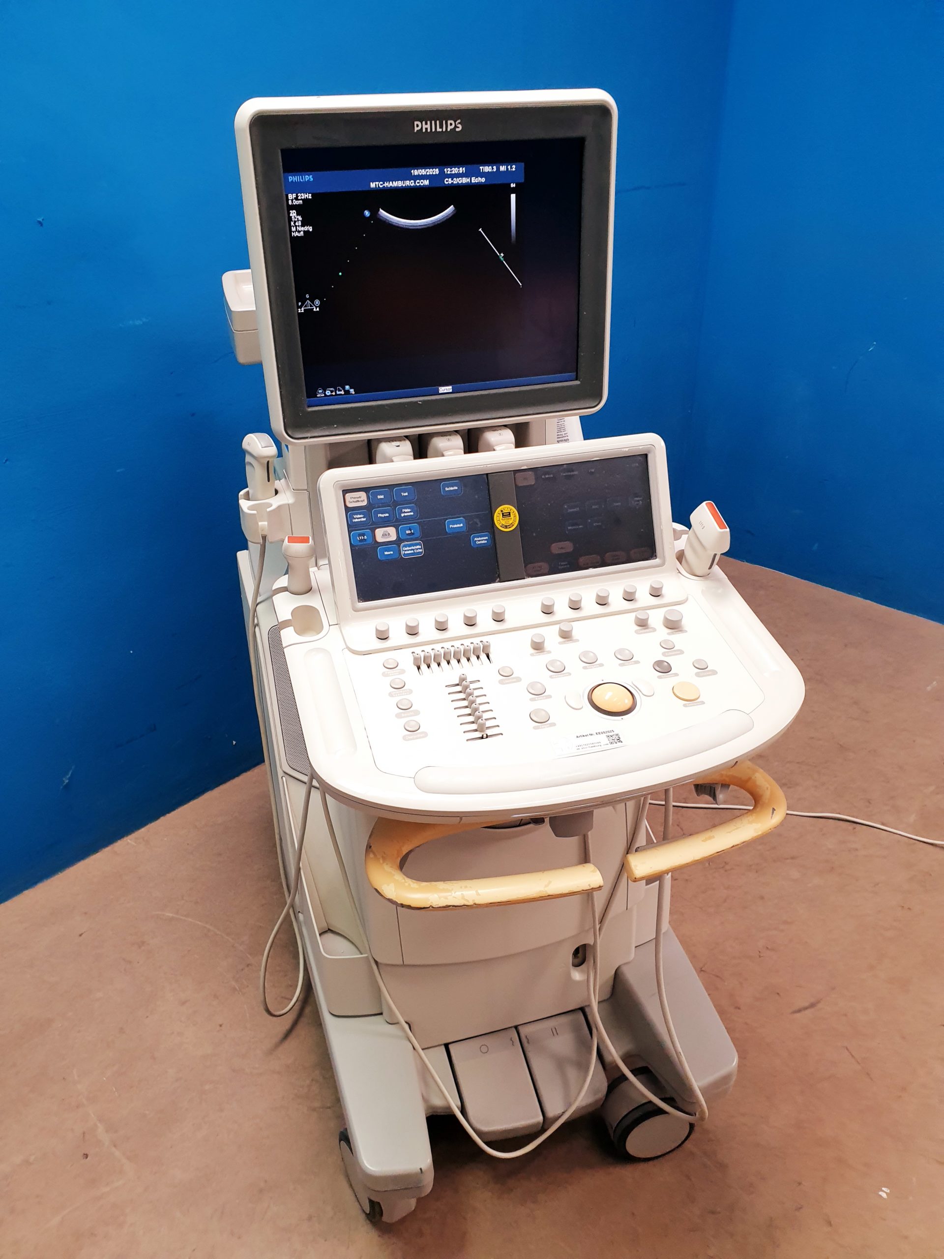Philips iE33 – IE33 + S5-1 Echo + L11-3 Linear Sonde + C5-2 Konvex – Kardiomaschine – Kardio Ultraschallgerät thumbnail 15