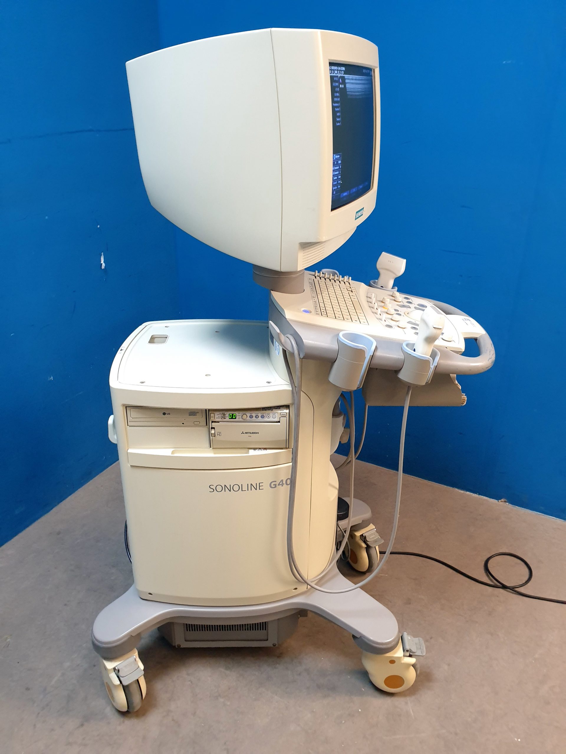 Siemens Sonoline G40 Ultraschallgerät + VF10-5 + L9-5 Sonden – Farbdoppler thumbnail 9