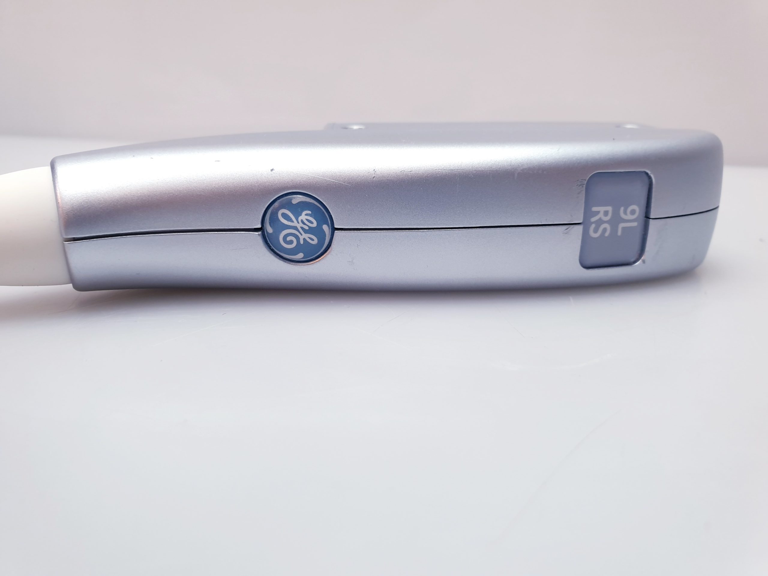 GE 9L RS REF 5212630 Ultrasound Transducer thumbnail 8