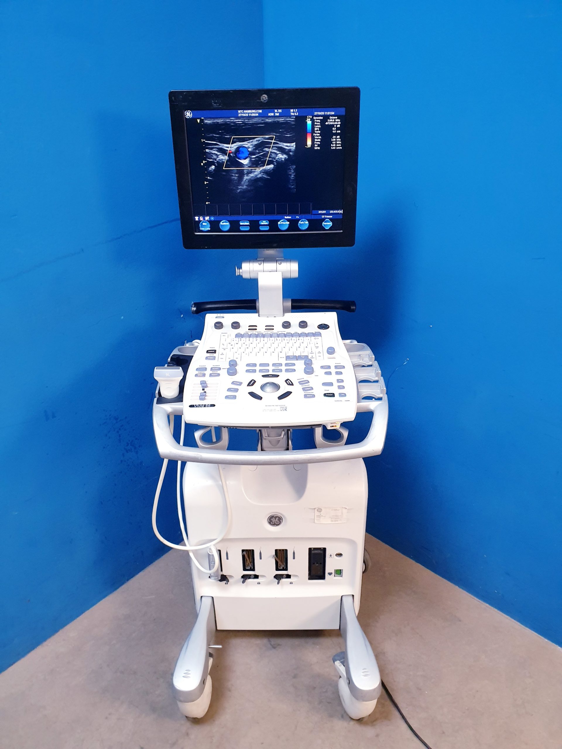 GE Vivid S6 S 6 Ultraschallgerät – Farbdoppler + 9L Linear Sonde Anschlüsse sind defekt thumbnail 5