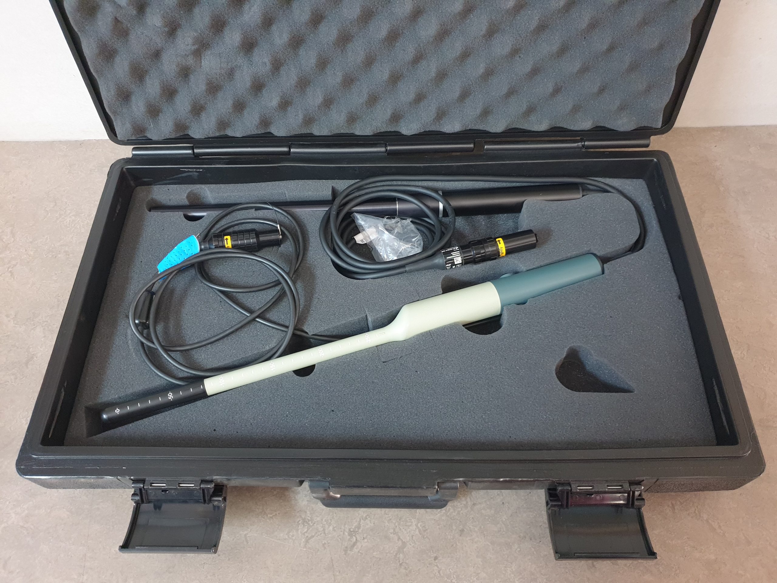 BK MEDICAL 2052 + BK Type M1850-M – im Set Endokavitäre Sonde — image 1 of 3