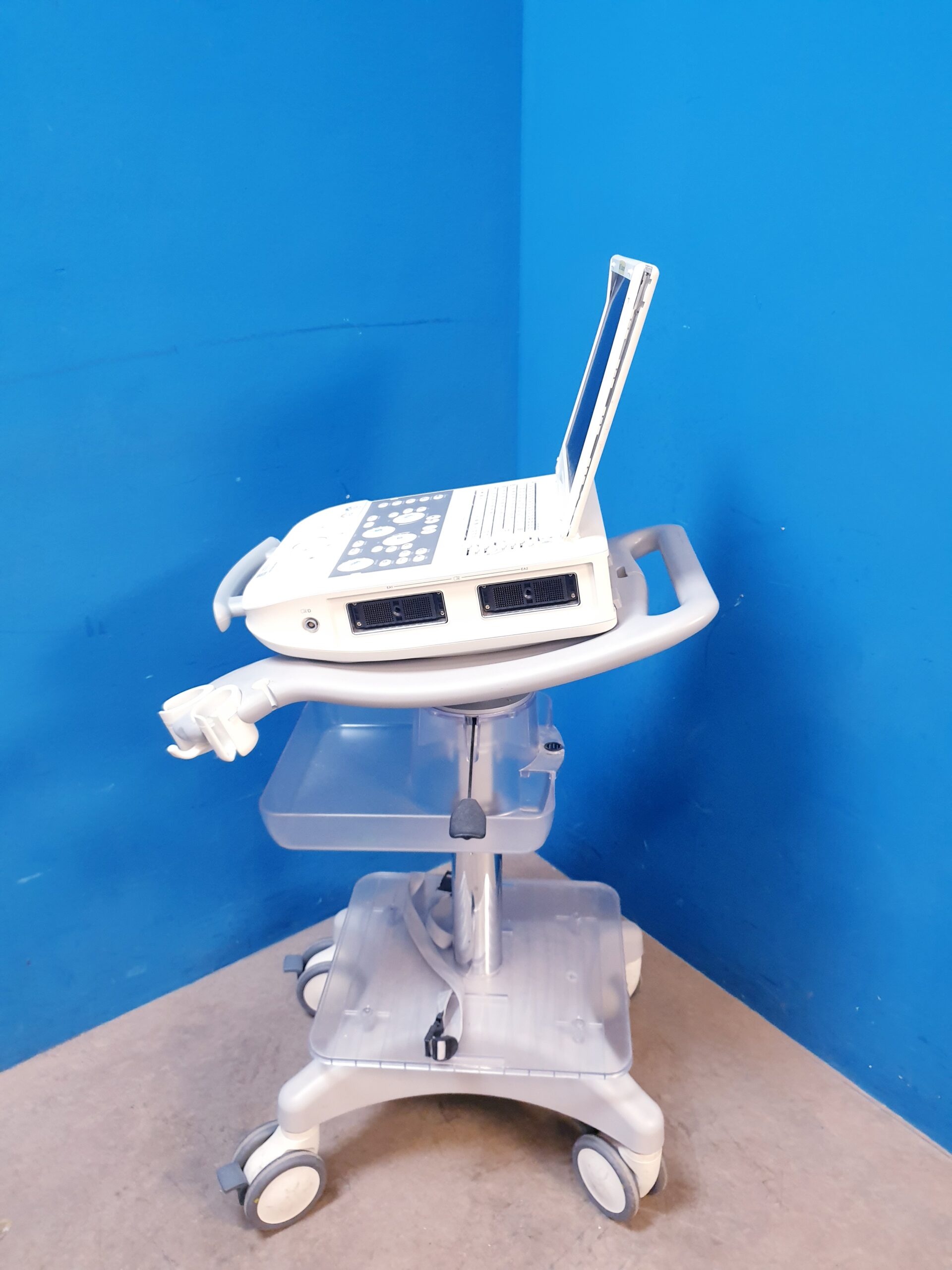 Siemens Acuson P300 P 300 Defekt – Ohne Sonden thumbnail 7