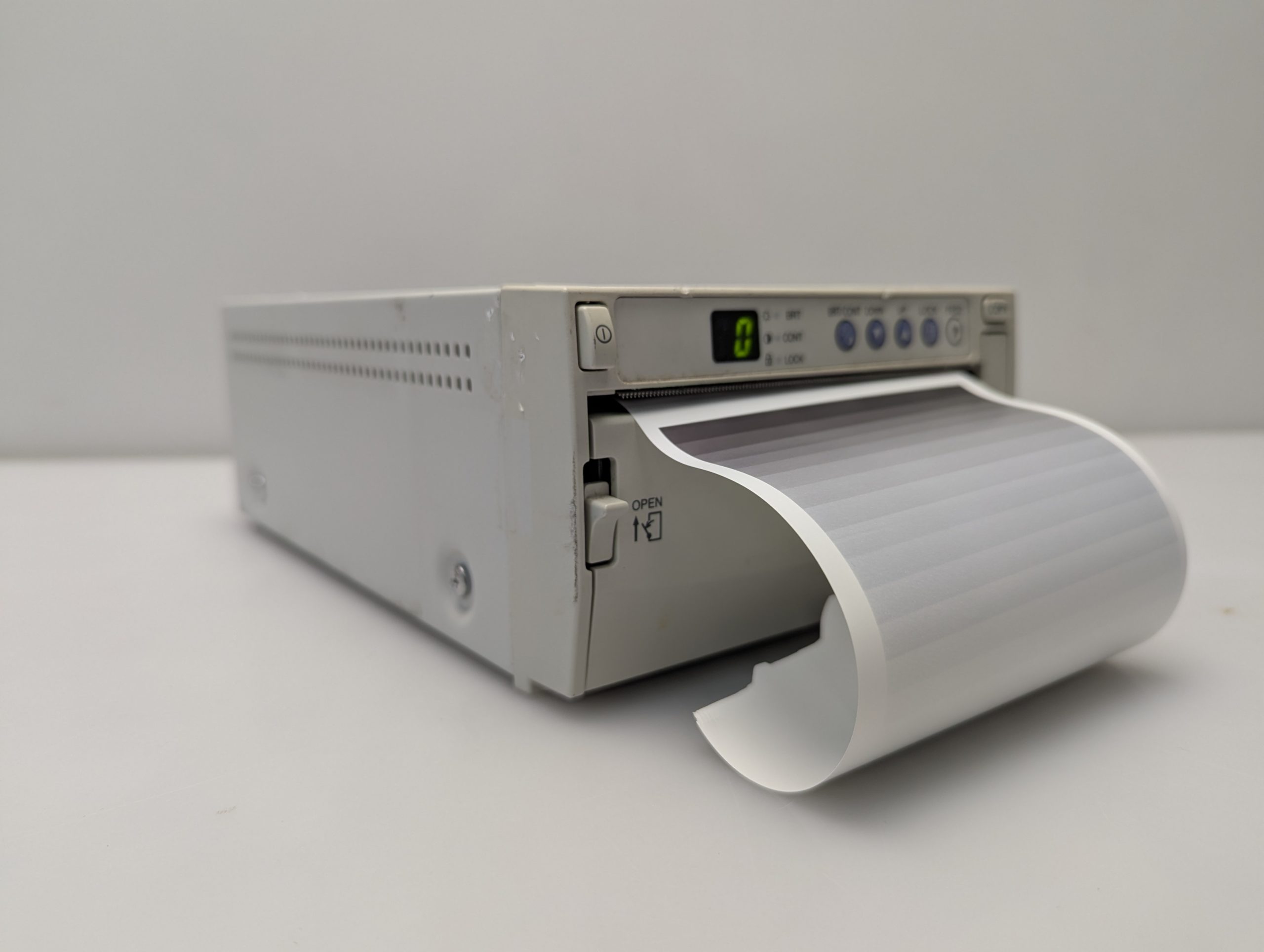 Mitsubishi P93 p 93 Printer Drucker — image 1 of 13
