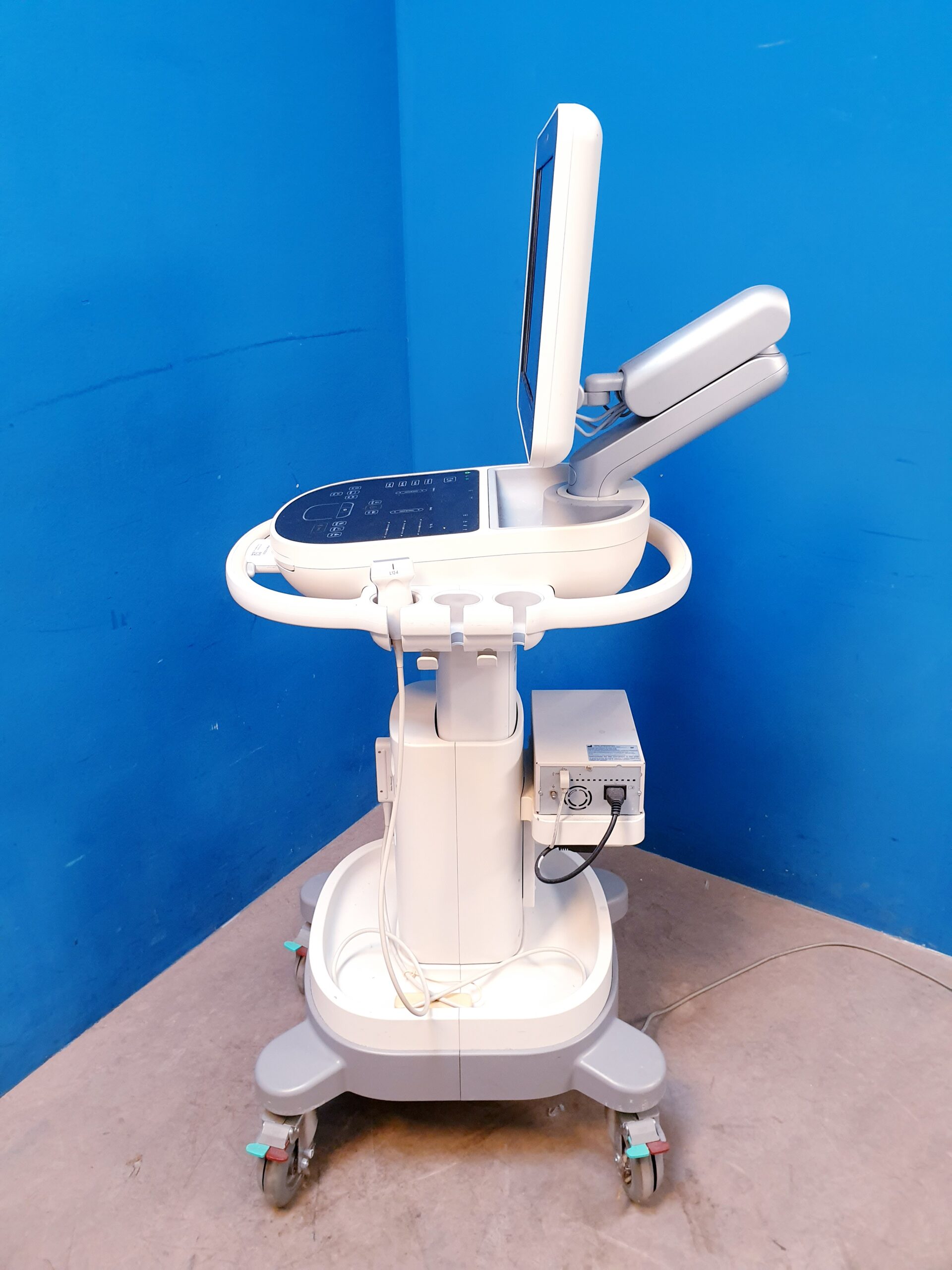Philips Sparq Farbdoppler + L12-4 Linear Sonde thumbnail 9