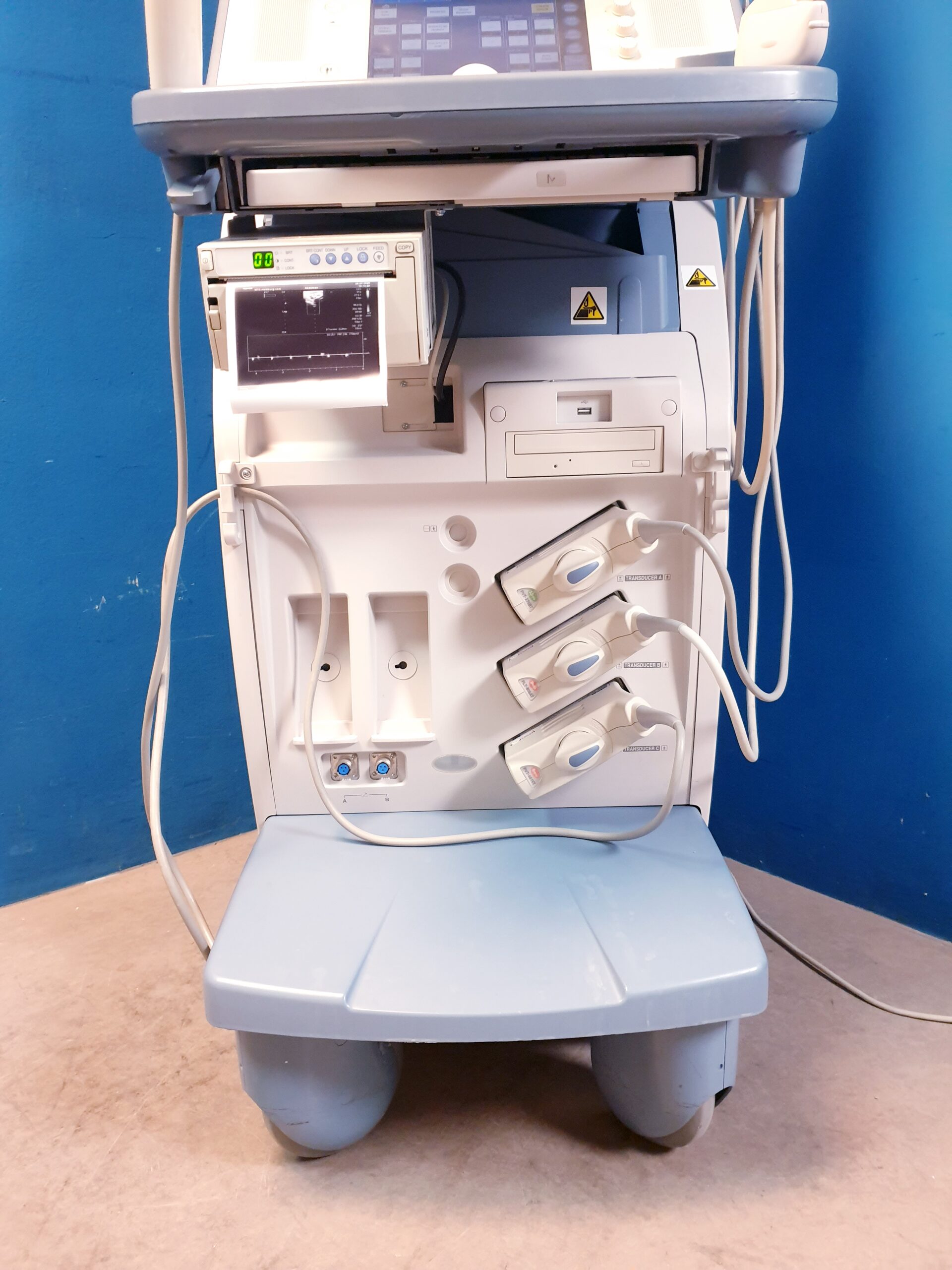 Toshiba SSA-680A Xario XG Farbdoppler + PVT-375BT +PLT-805AT + PVT-661VT thumbnail 23