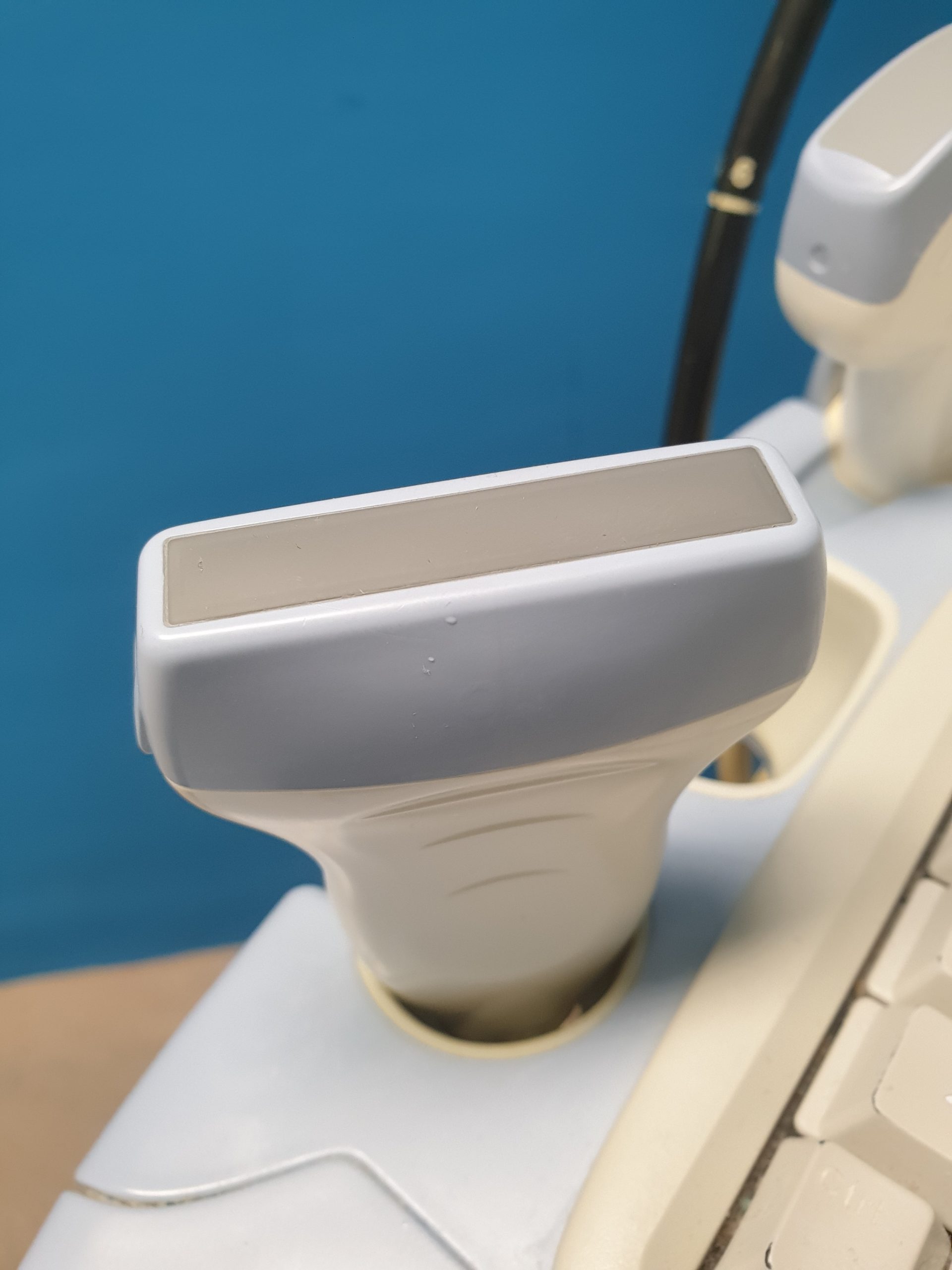 GE Vivid 7 Dimension mit GE M4S Echo Kardio Sonde + 9L Linear + 4C Konvex + 3V Volumencardio + 6TC TEE Sonde thumbnail 9