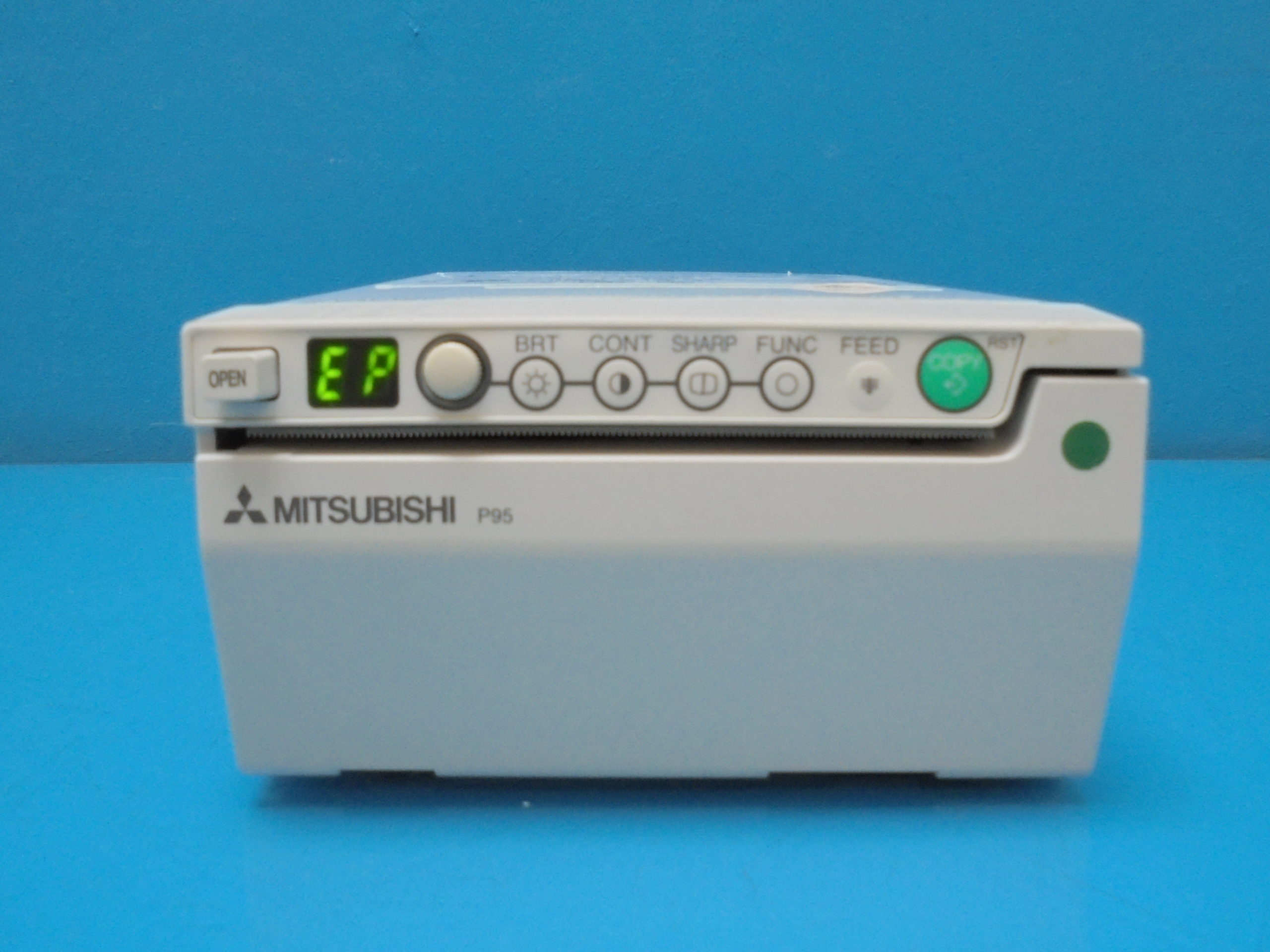 Mitsubishi P 95 DE // P95 DE Digitaler Schwarzweiß Medizindrucker / Medical Printer thumbnail 2