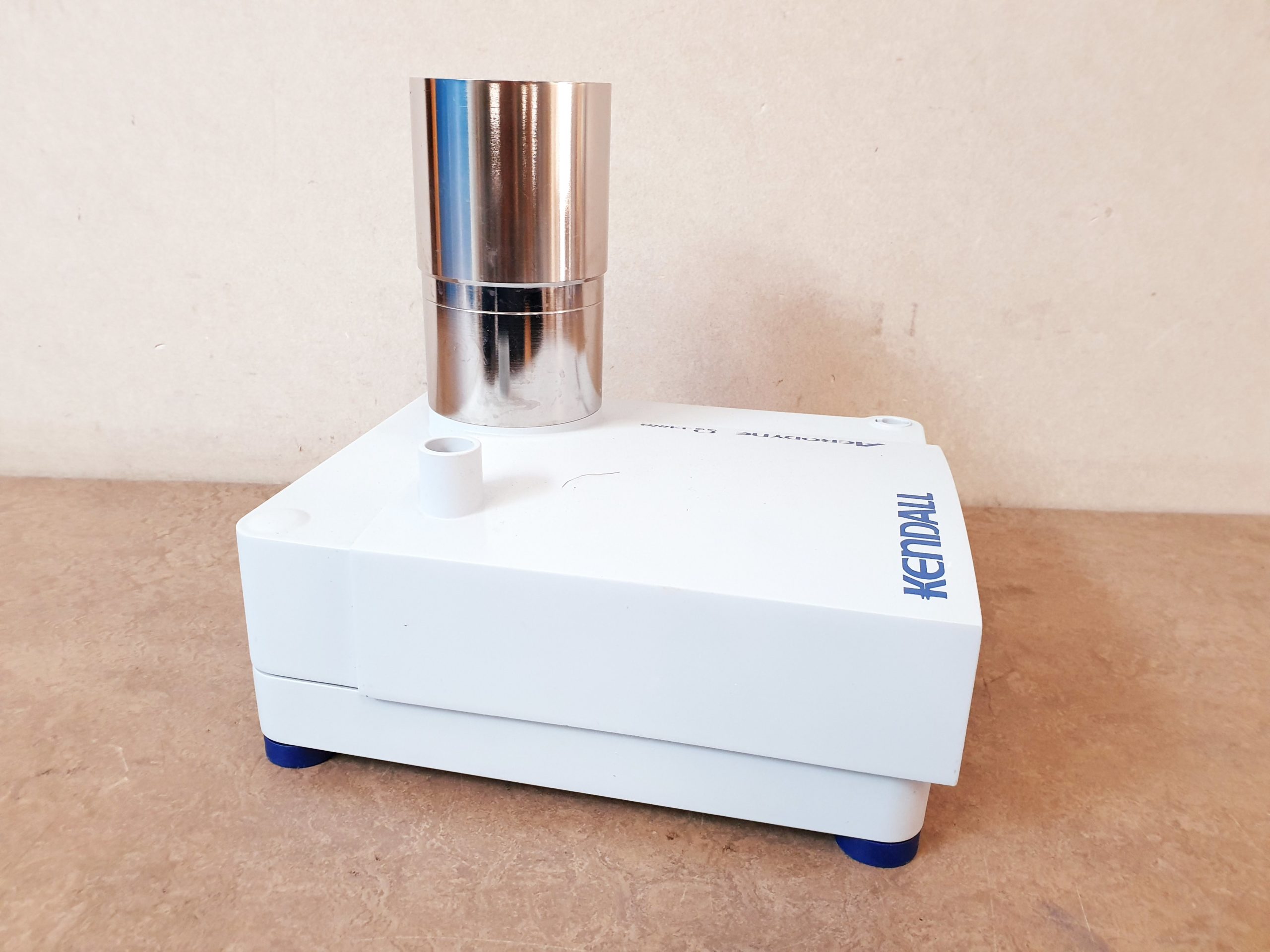 Tyco Covidien Kendall Aerodyne Omega Vario Ultraschall Vernebler thumbnail 6