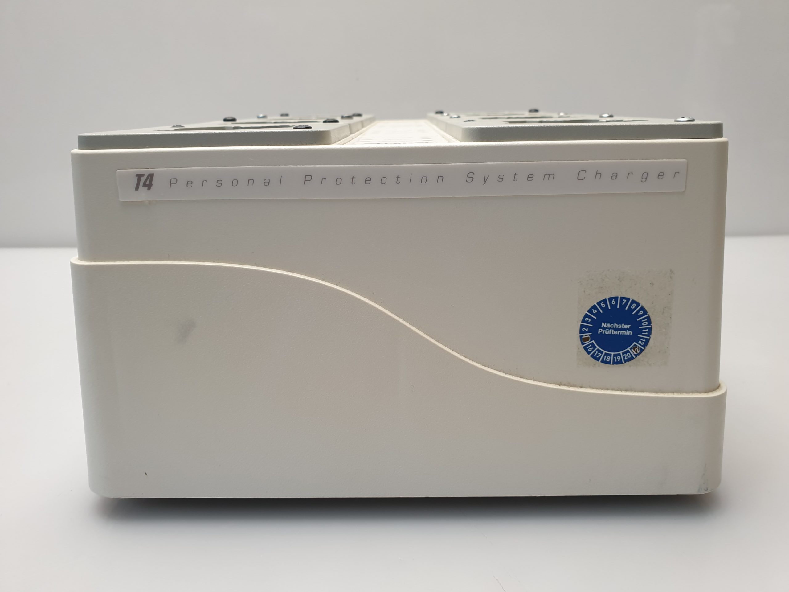 Stryker 400-655 Station Battery Charger – Ladegerät thumbnail 4