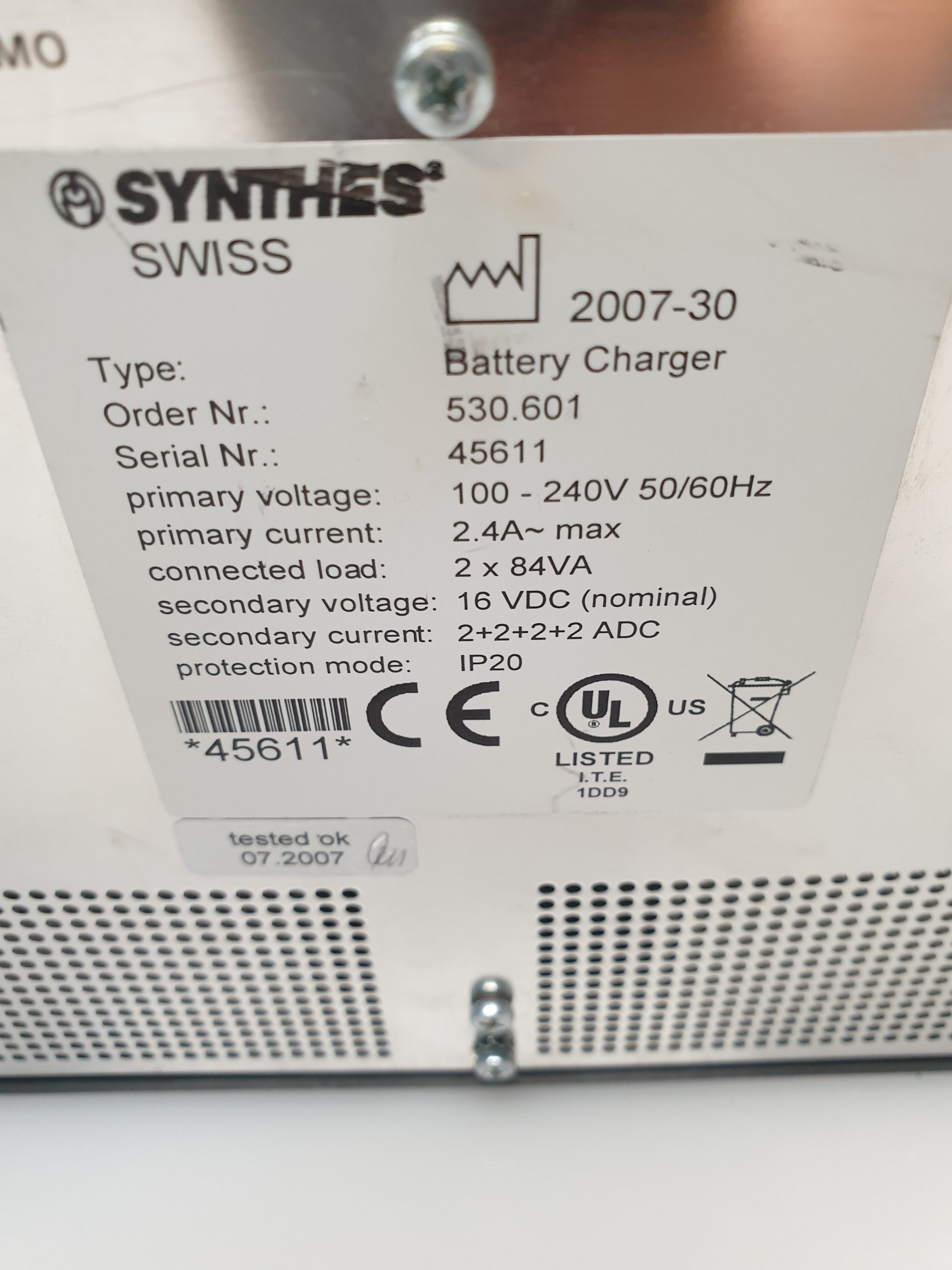 Synthes Universal 530-601 Batterieladegerät thumbnail 5