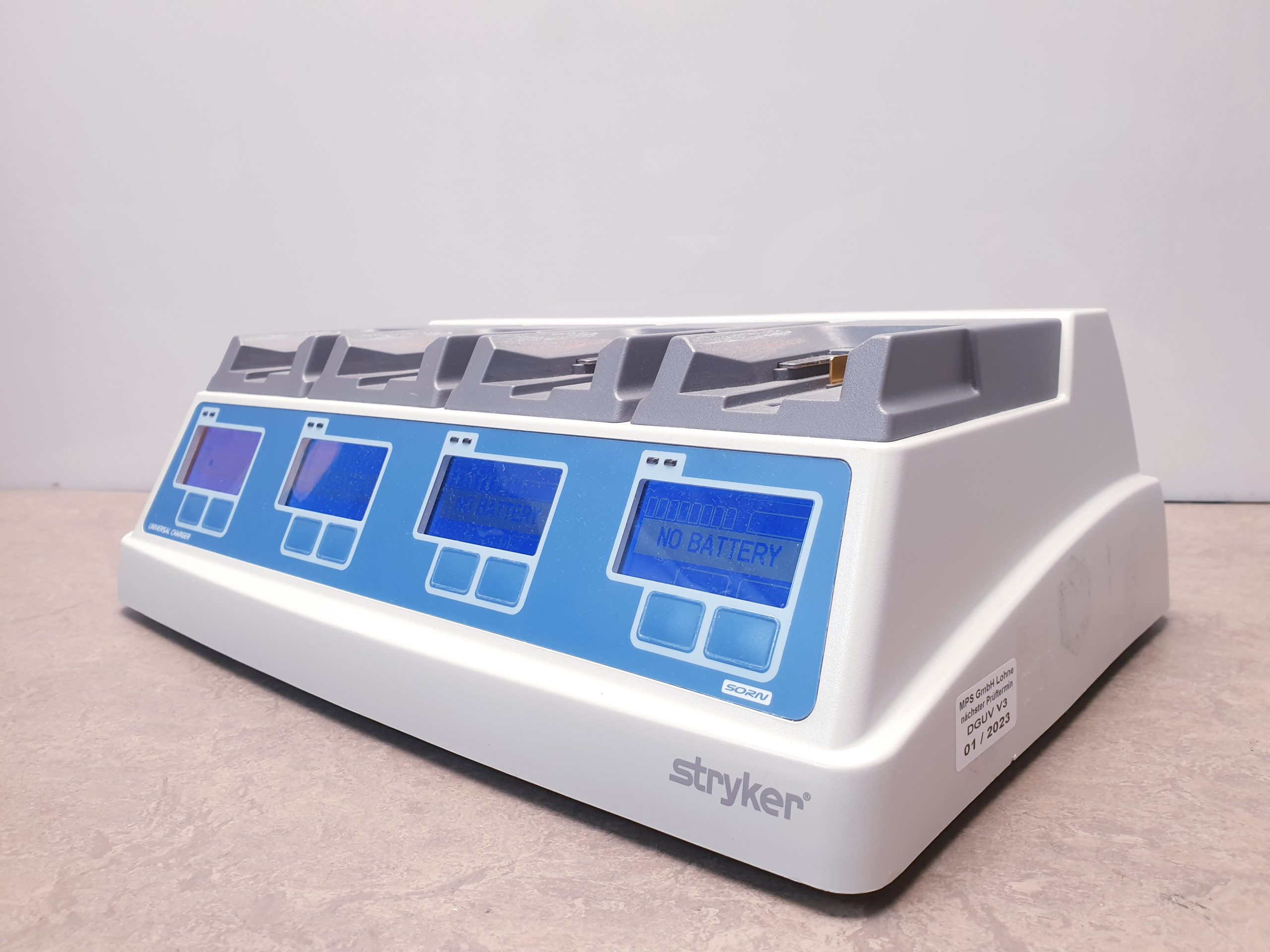 Stryker 7110-120-000 System 7 Universal Charger Battery Batterie Ladegerät – 1450 – E1000 thumbnail 3