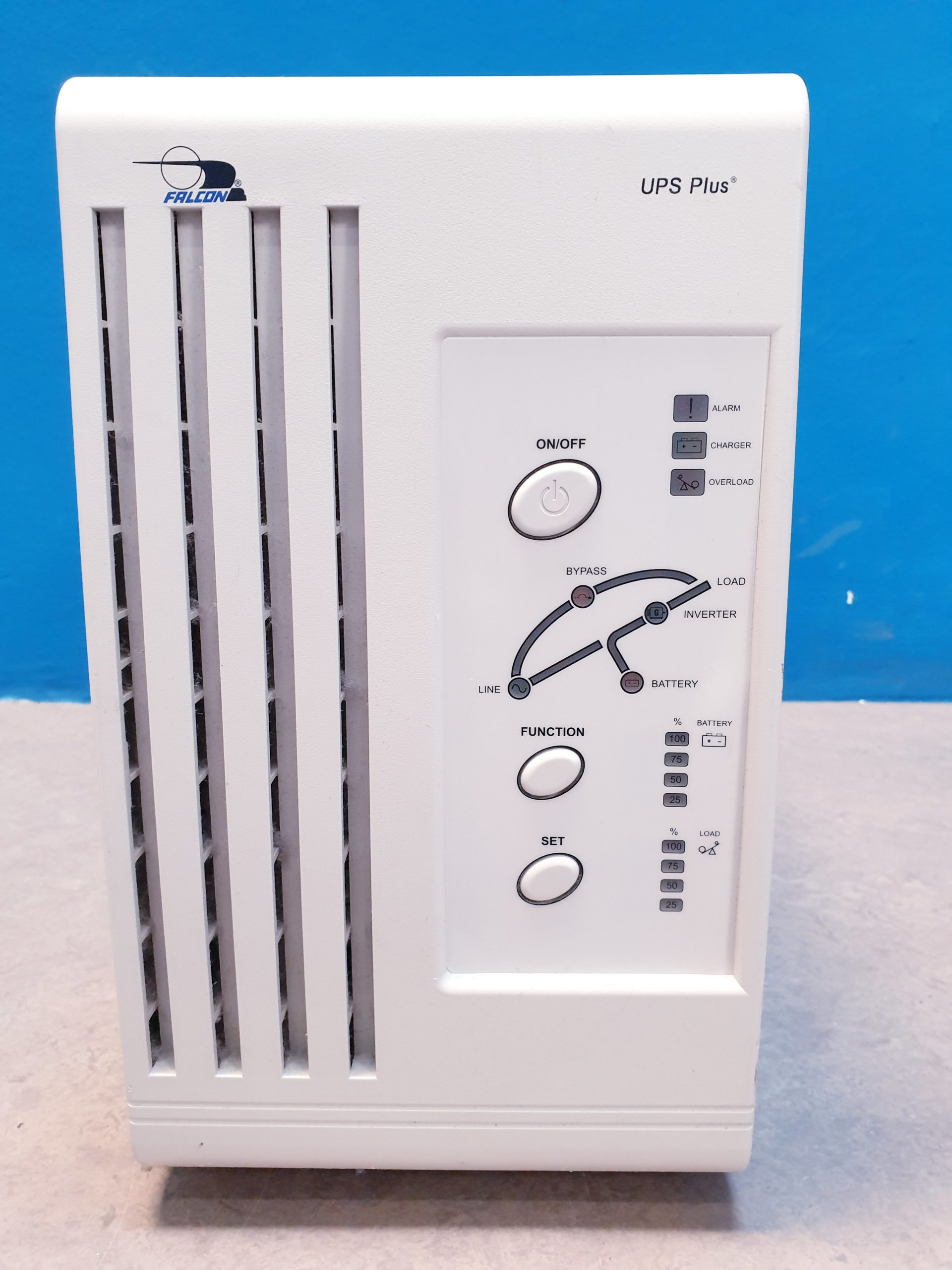Falcon UPS Plus SG2K-1T 120V Power Supply thumbnail 3
