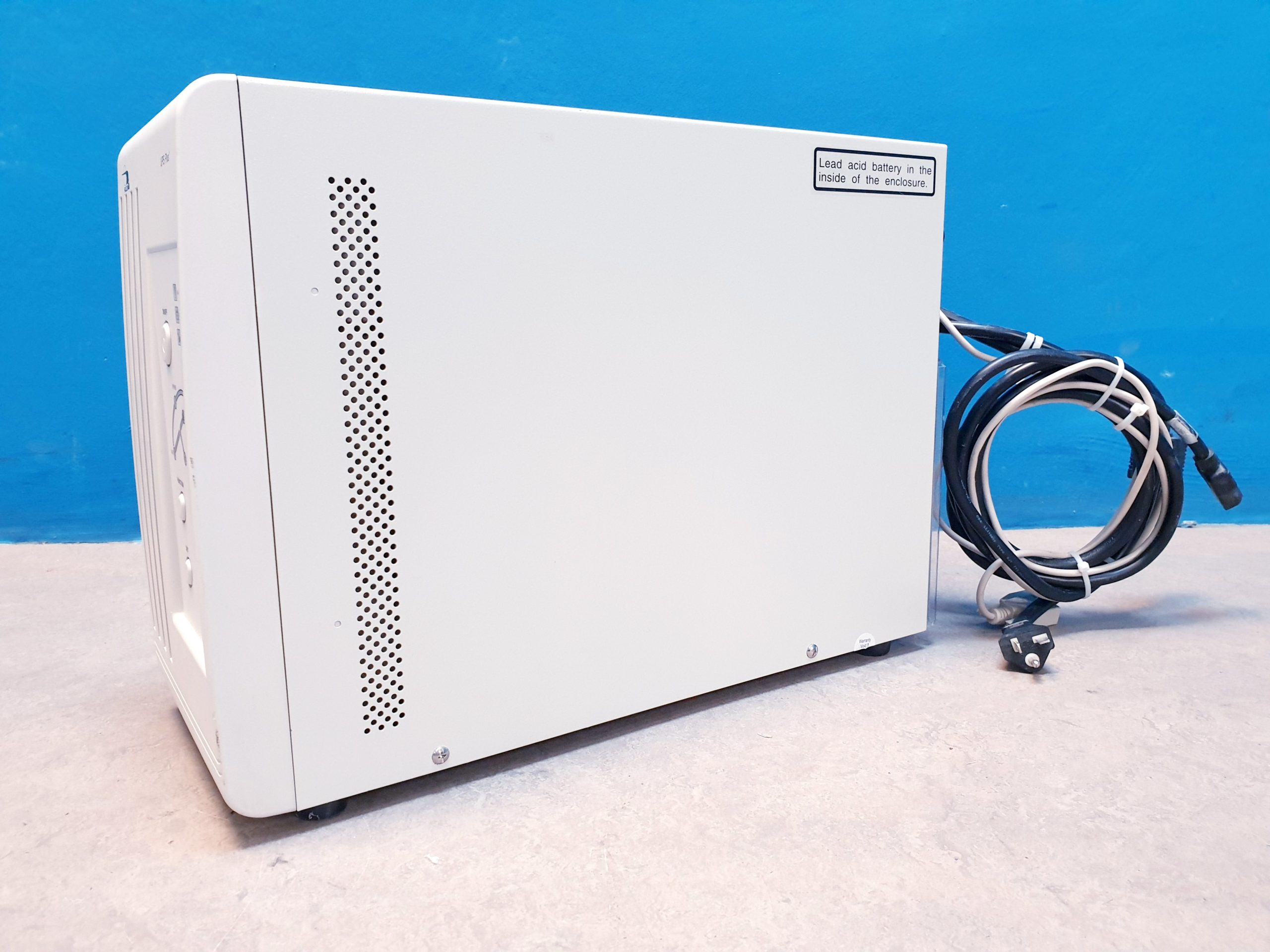 Falcon UPS Plus SG2K-1T 120V Power Supply thumbnail 4