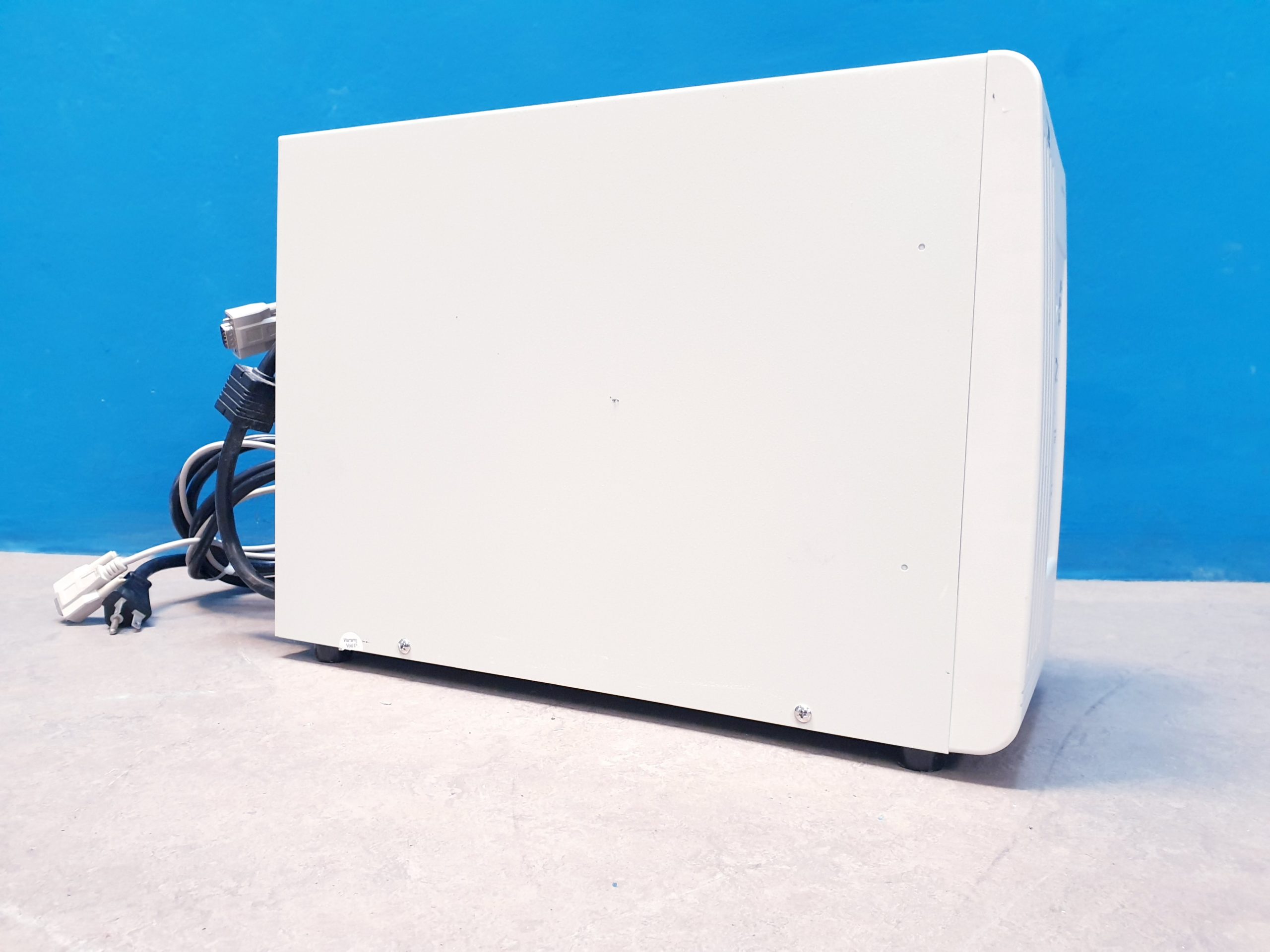 Falcon UPS Plus SG2K-1T 120V Power Supply thumbnail 5