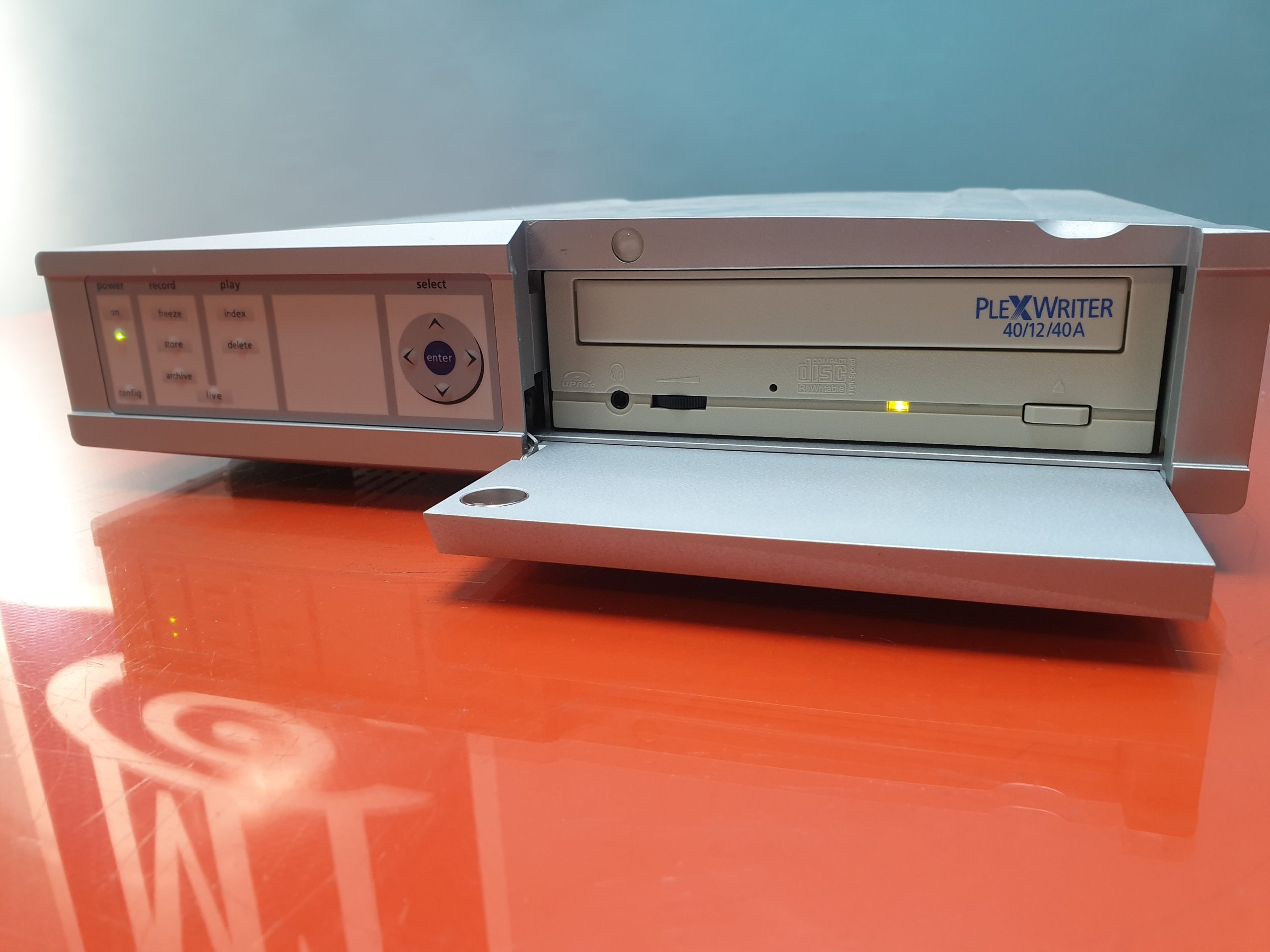 Carl Zeiss MediLive ImageBox Documentationssystem — image 1 of 3